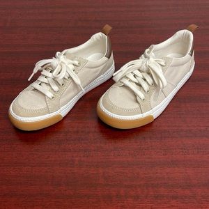 Old Navy Canvas Shoes